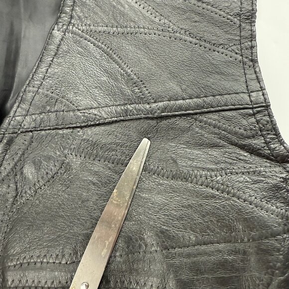 Navarre Genuine Leather Mens M Italian Stone Design Black Biker Motorcycle Vest - Picture 6 of 9